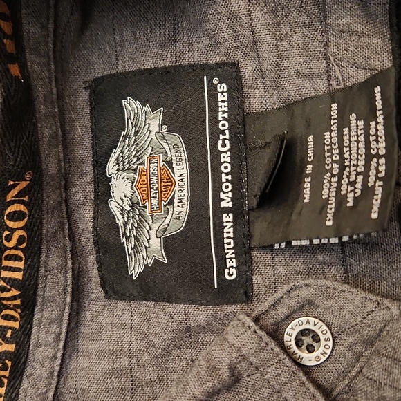 Harley Davidson Gray Button-Up Shirt - Picture 5 of 5